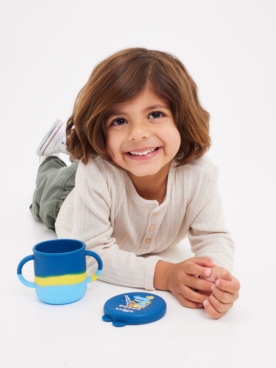 big dreams silicone container snack cup
