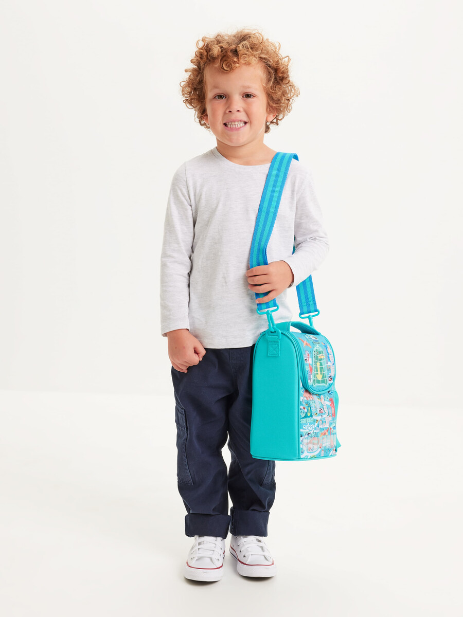 adventurous junior id lunchbox with strap