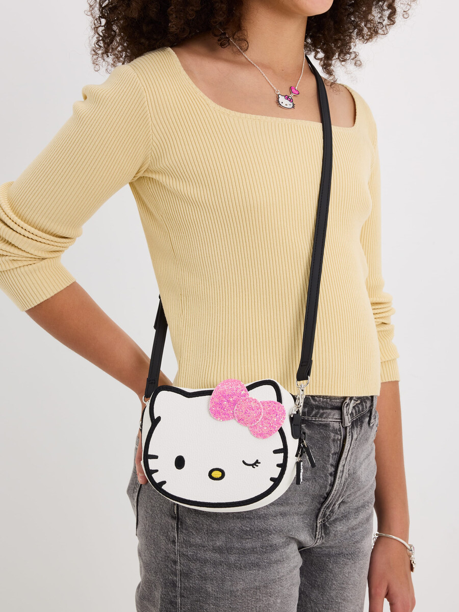 hello kitty shoulder bag